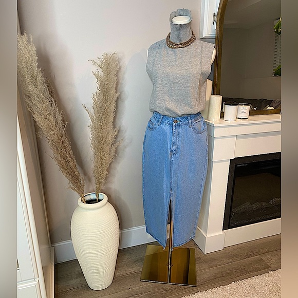 Denim skirt - Picture 3 of 8